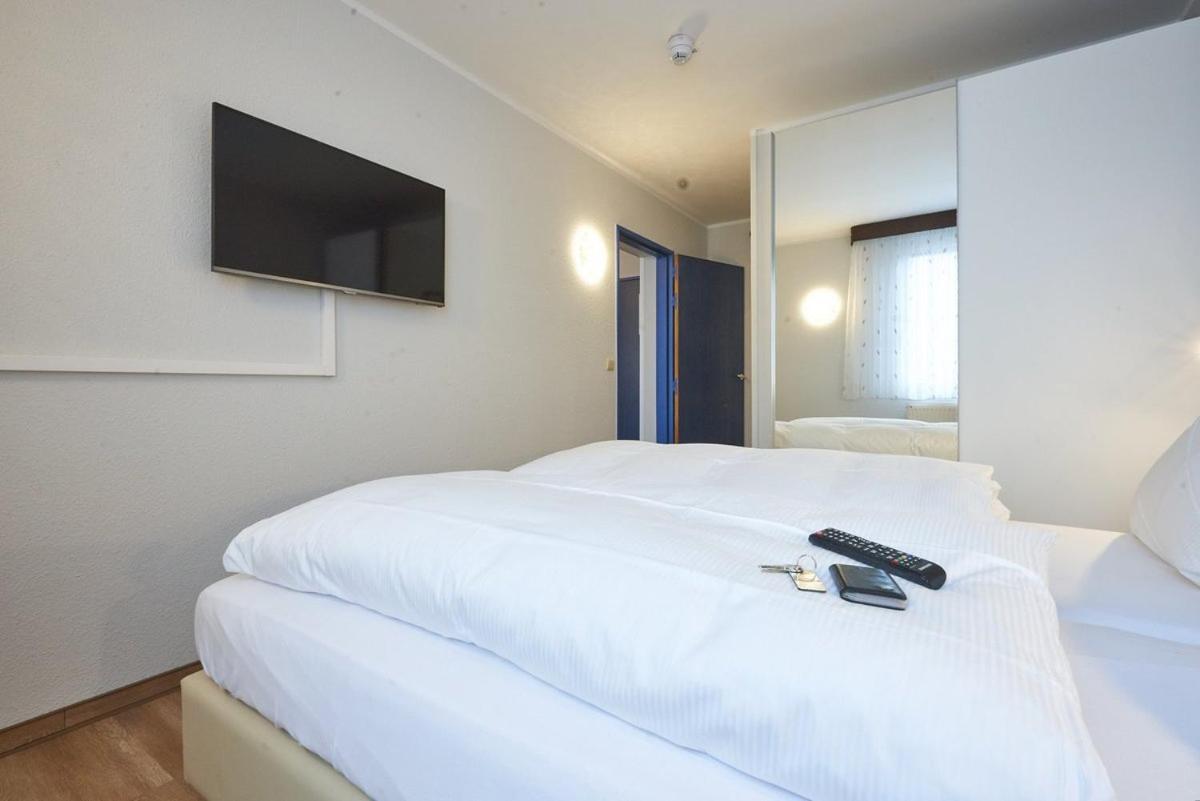Hotel Anhalt Brehna Esterno foto